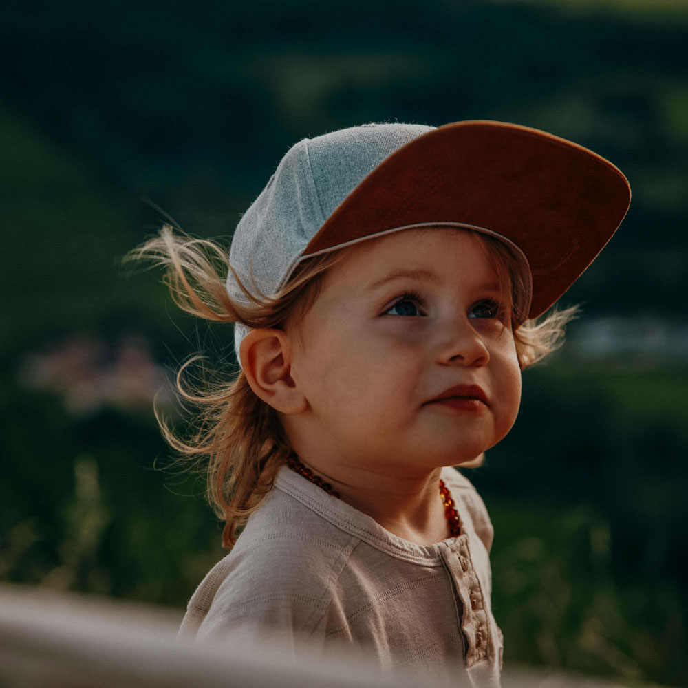 Kinder Cap hellgrau
