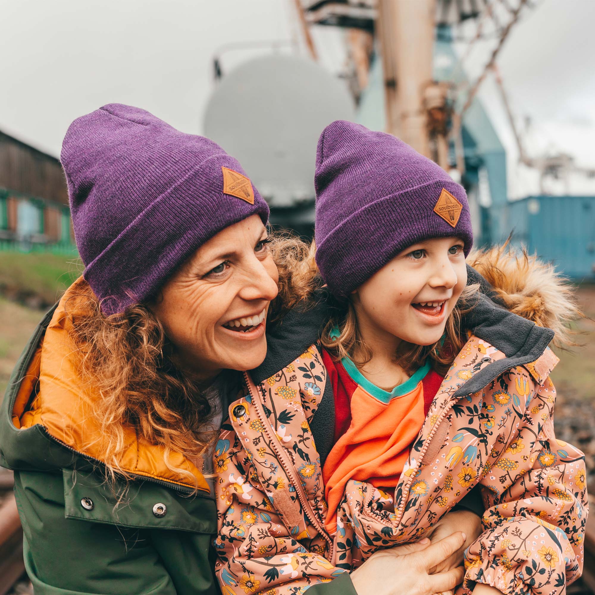 Mutter Tochter Outfit Wintermütze Beanie lila melange