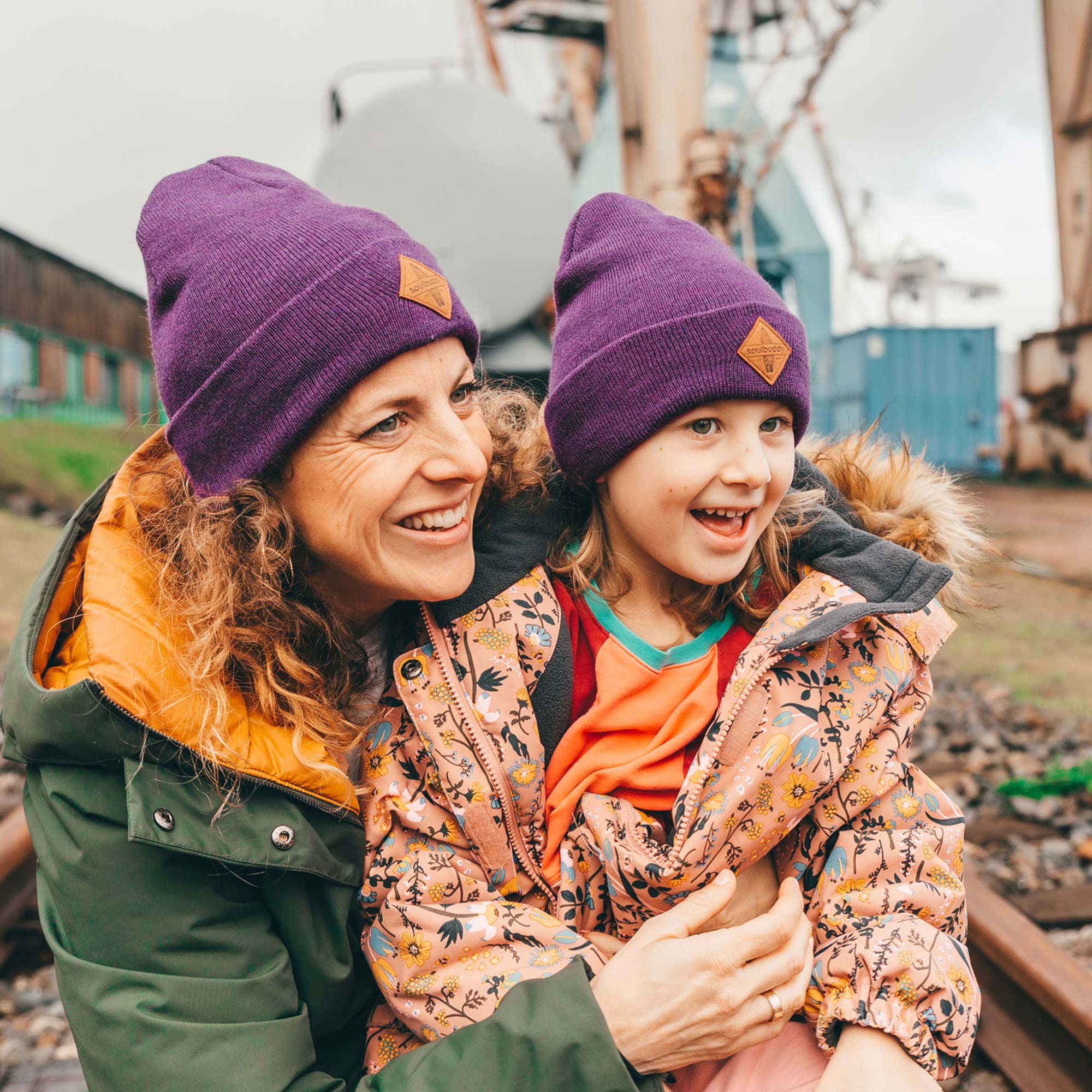 Mutter Tochter Outfit Wintermütze Beanie lila melange