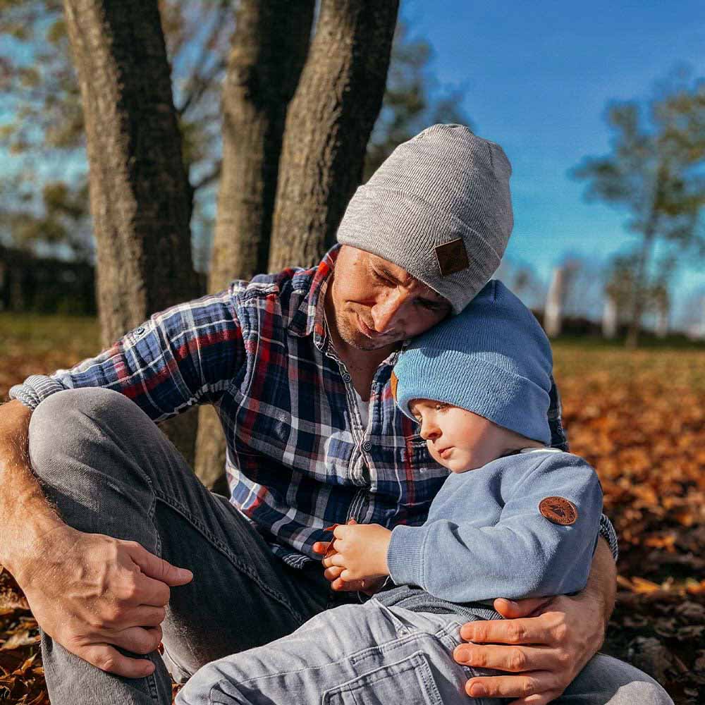 Papa Sohn Outfit Beanie grau